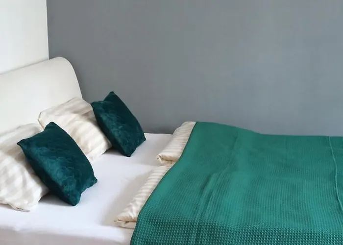 Focha דירה צ'סטוצ'ובה